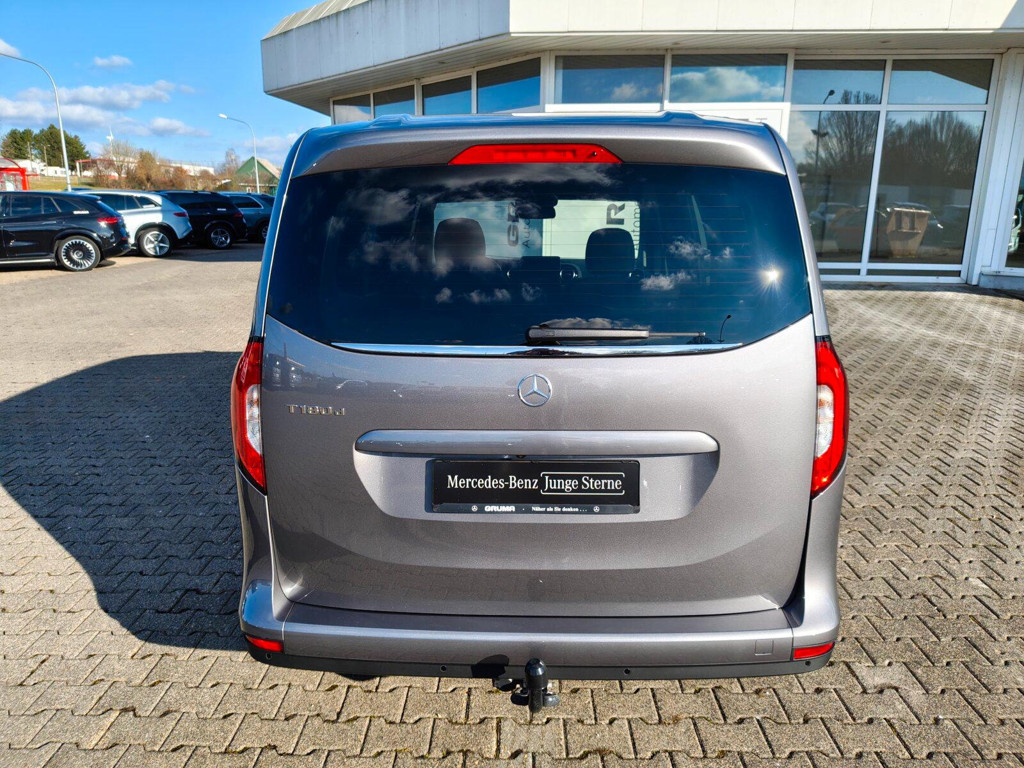 Mercedes-Benz T 180