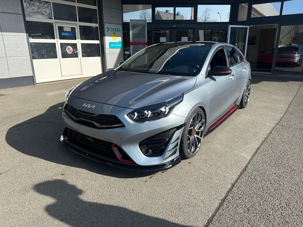 Kia ProCeed
