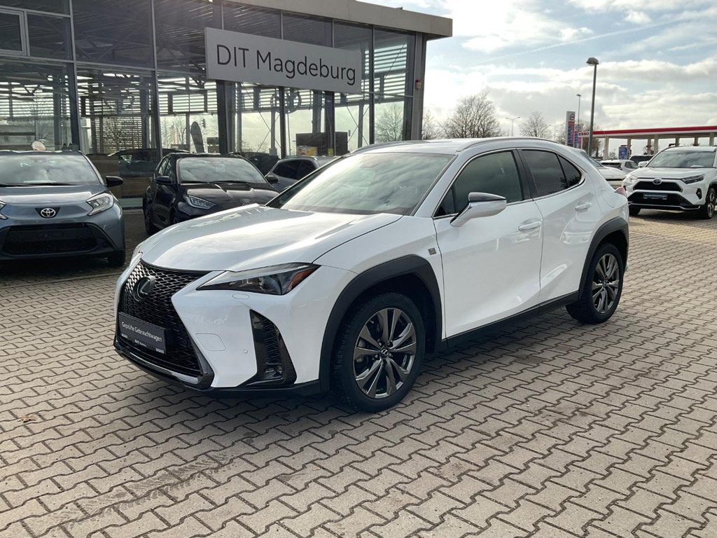 Lexus UX