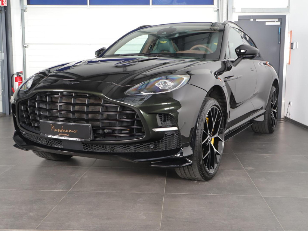 Aston Martin DBX