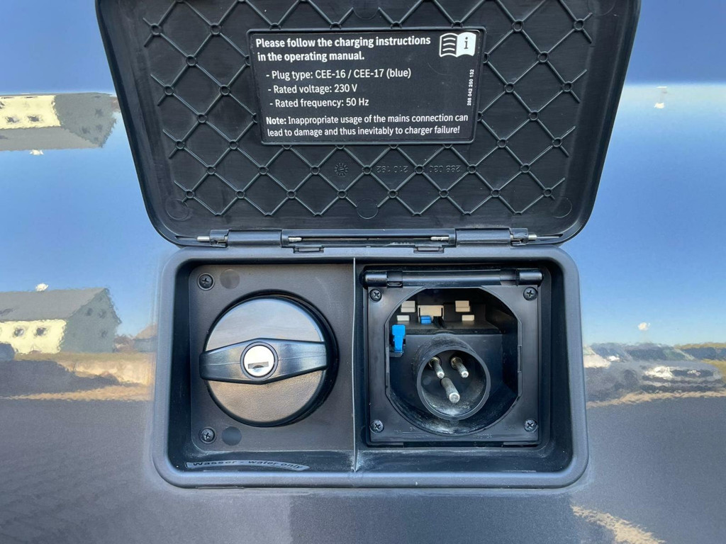 Mercedes-Benz Marco Polo