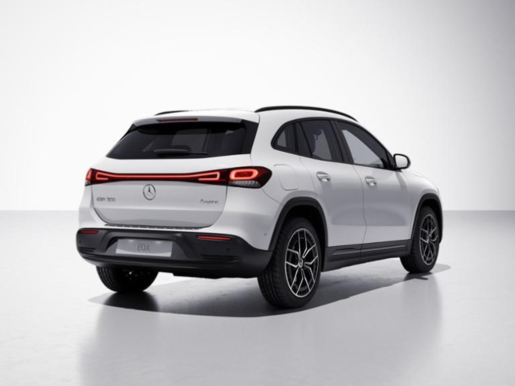 Mercedes-Benz EQA