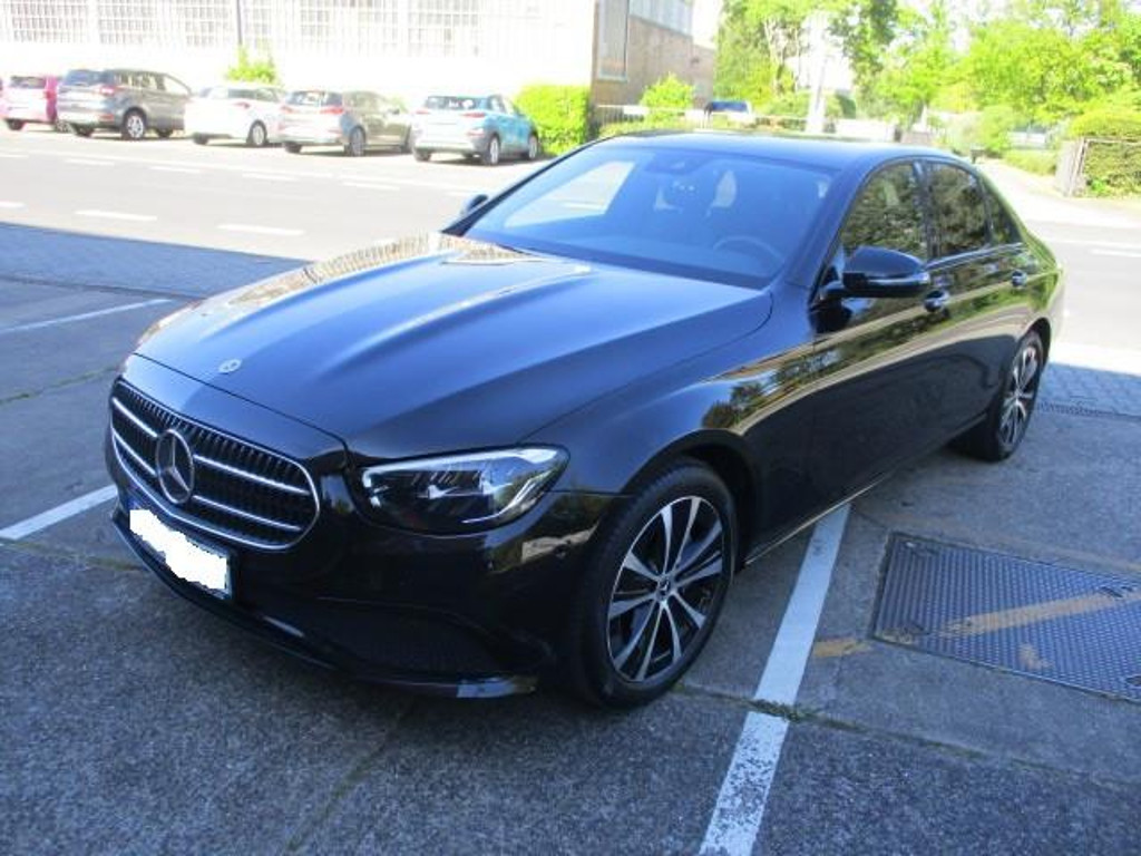 Mercedes-Benz E-Klasse 2022 Hybride Benzine