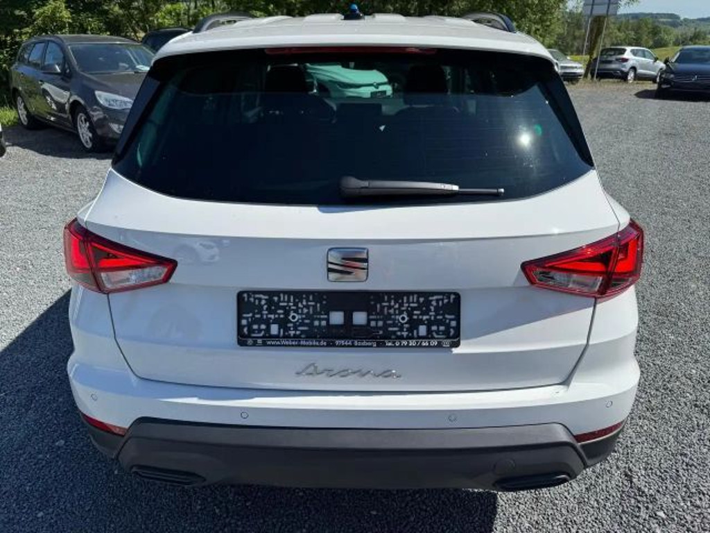 Seat Arona