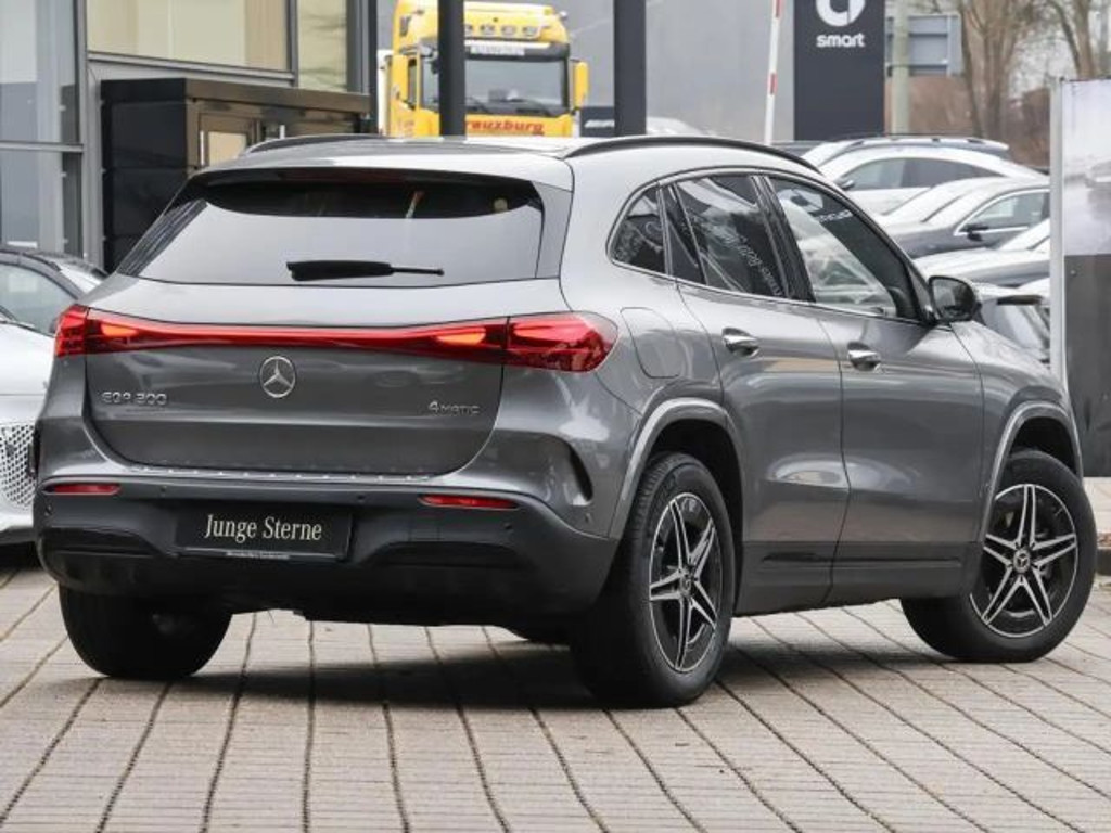 Mercedes-Benz EQA
