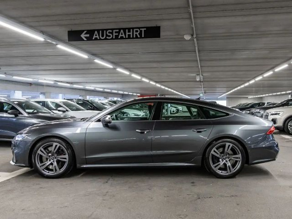 Audi S7