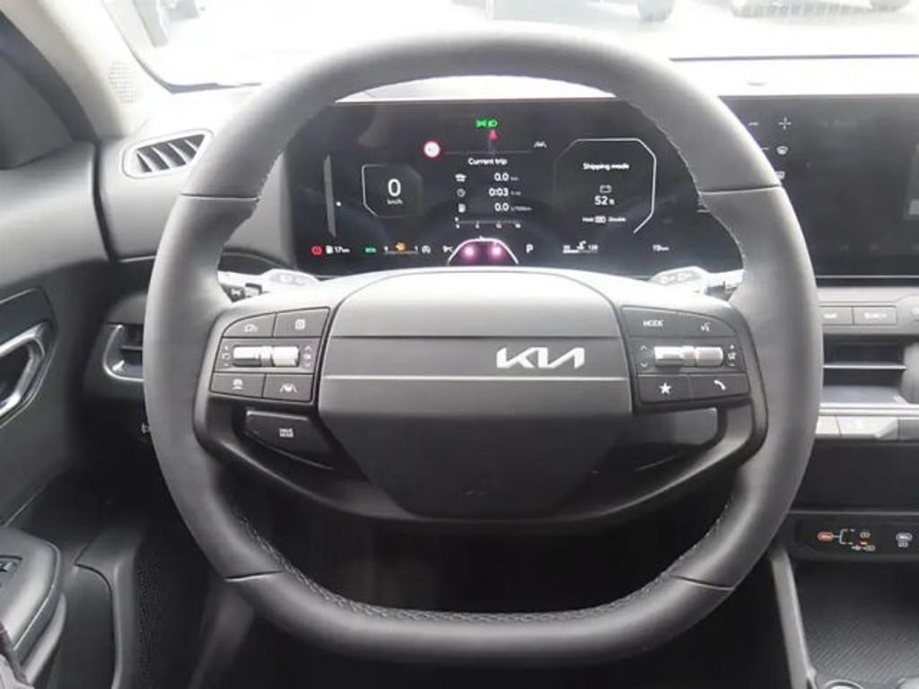 Kia K4