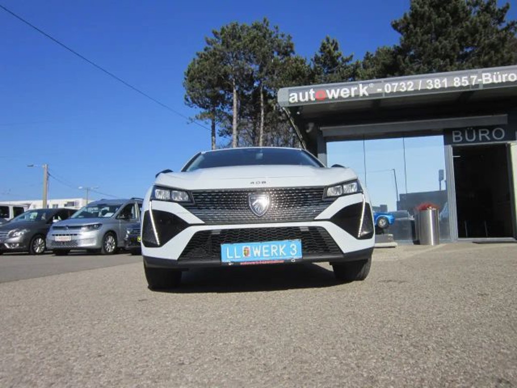 Peugeot 408