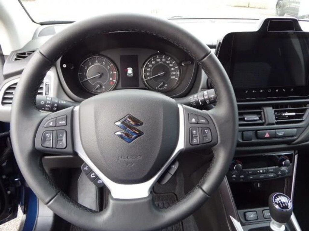 Suzuki S-Cross