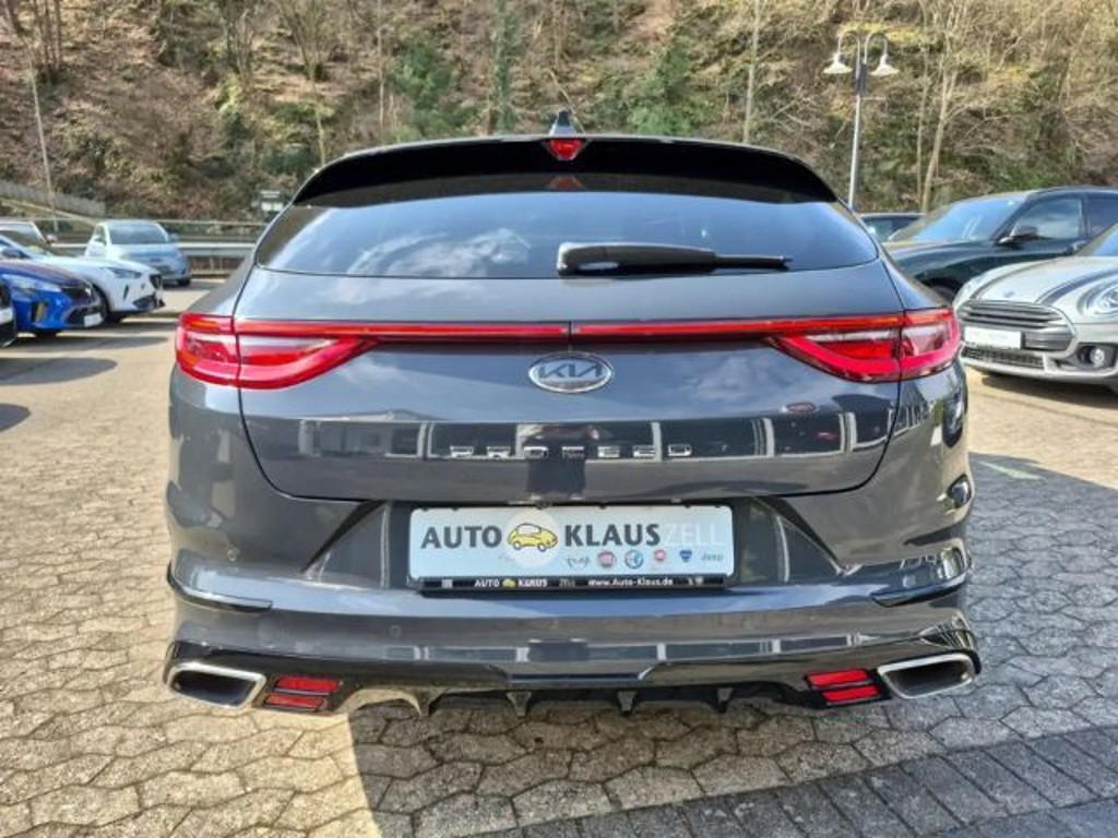 Kia ProCeed