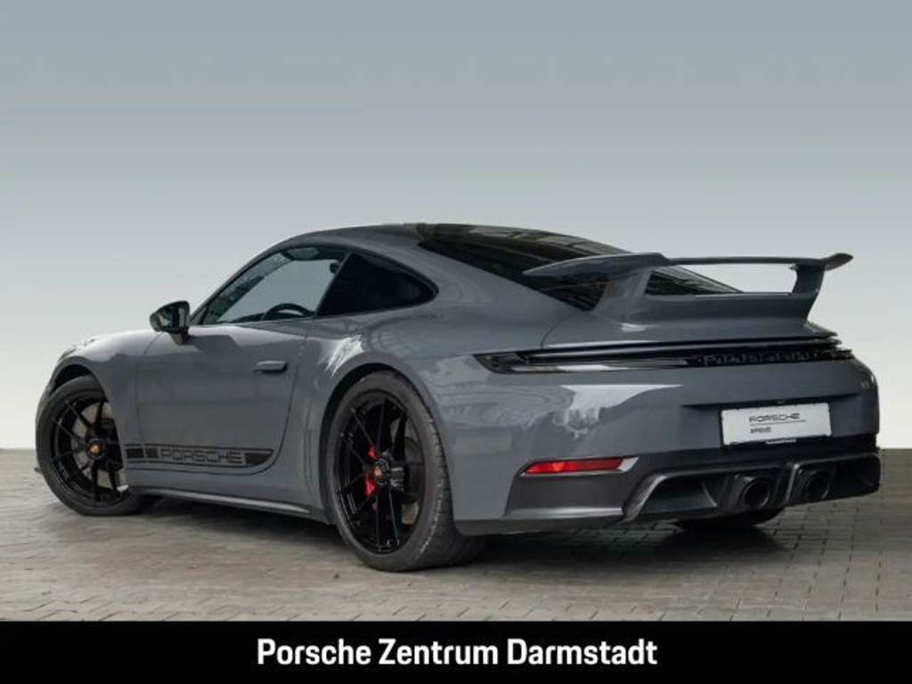 Porsche 992