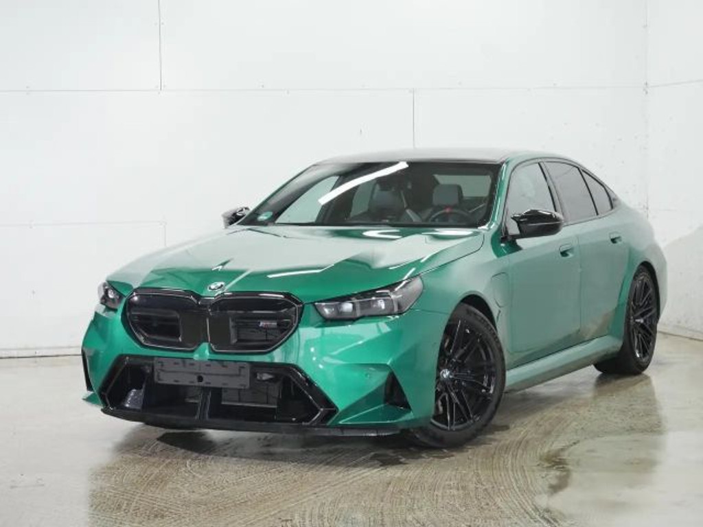 BMW M5 2025 Hybride Benzine