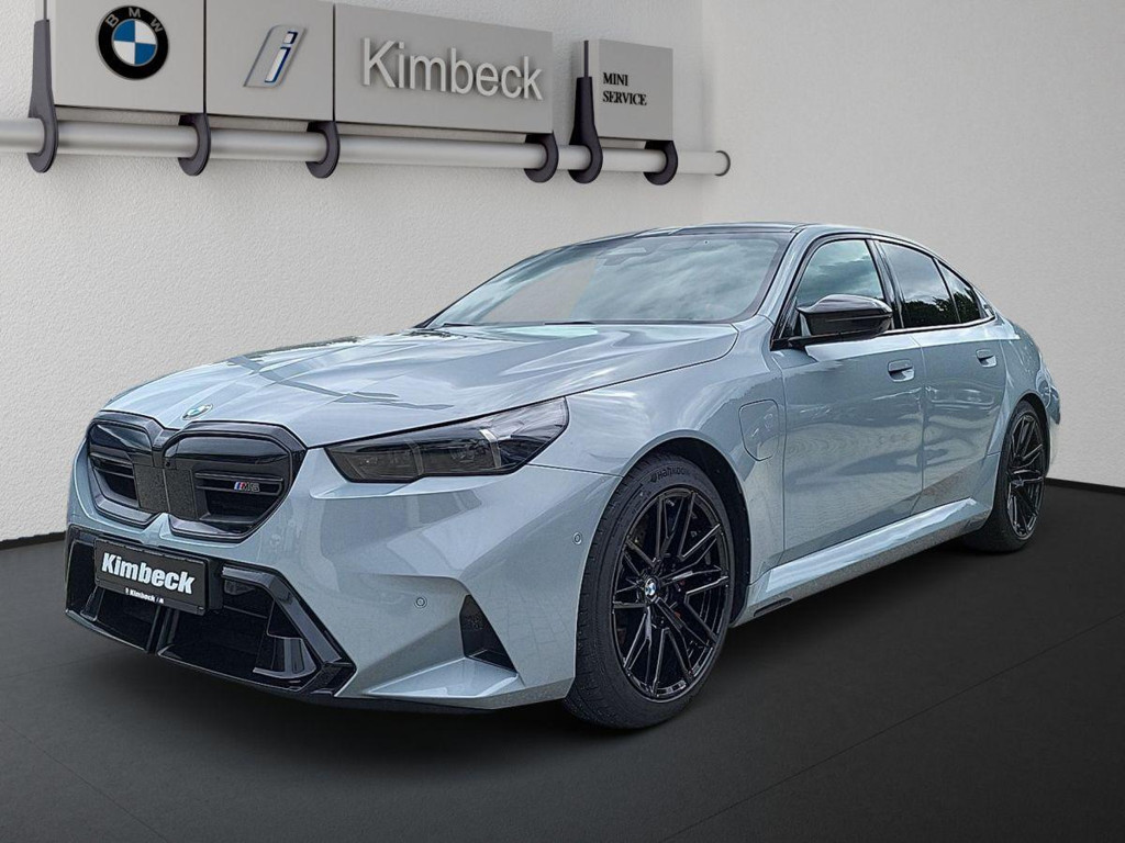 BMW M5 2024 Hybride Benzine