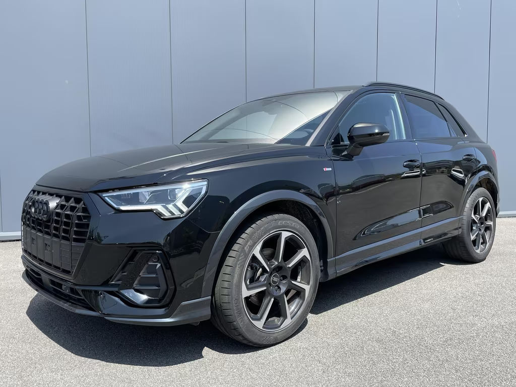 Audi Q3 2024 Benzine