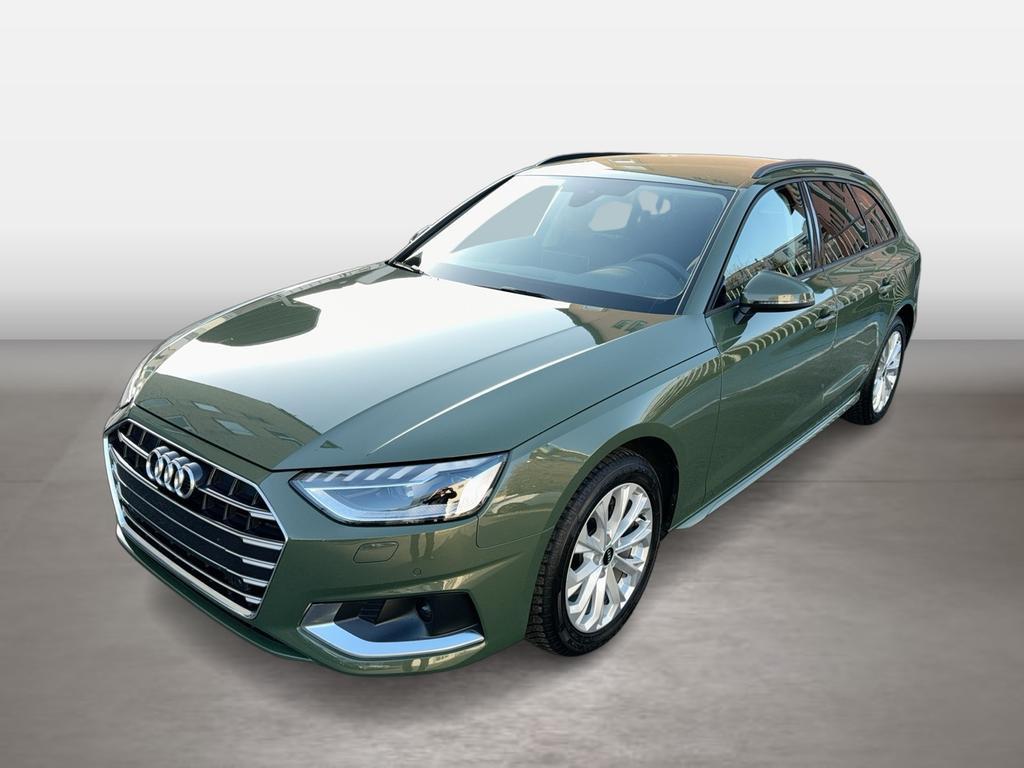 Audi A4 2023 Benzine