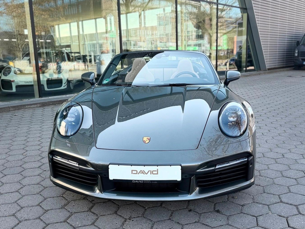 Porsche 992