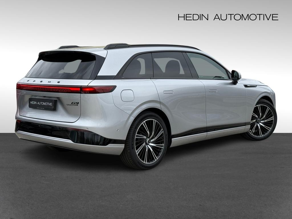 Xpeng G9