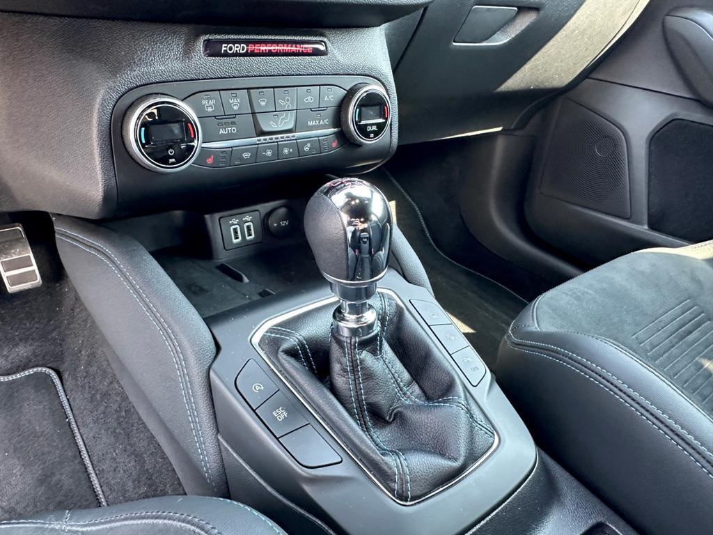 Ford Focus 2021 Benzine