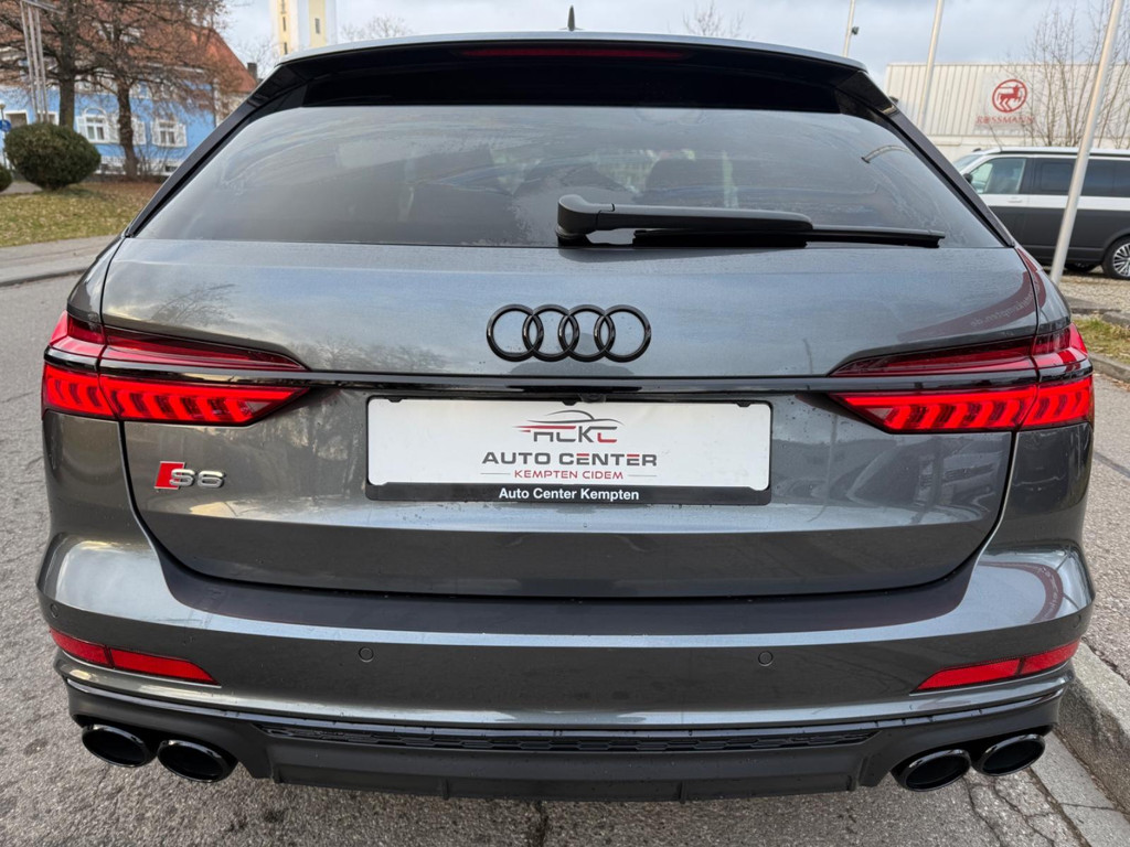 Audi S6