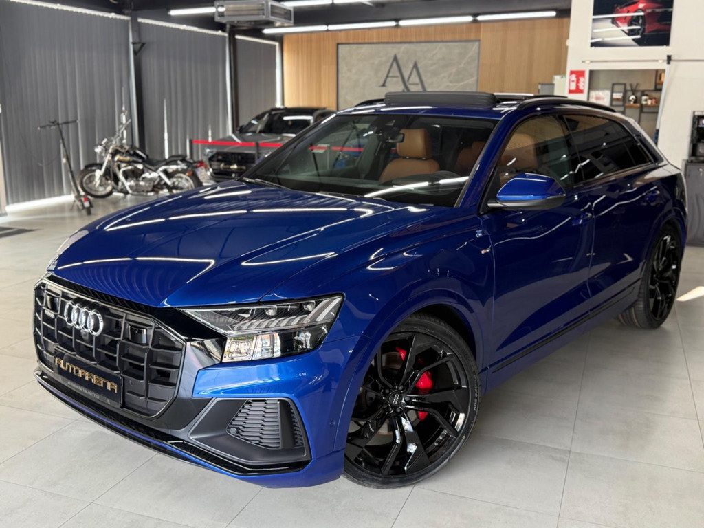 Audi Q8