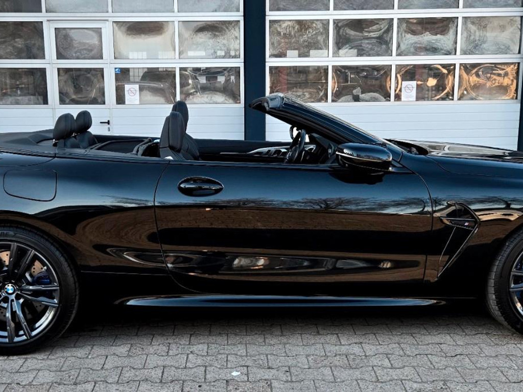 BMW M8