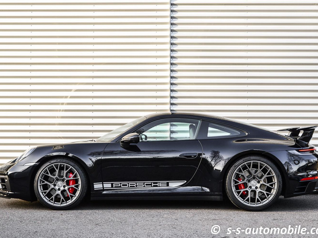 Porsche 992