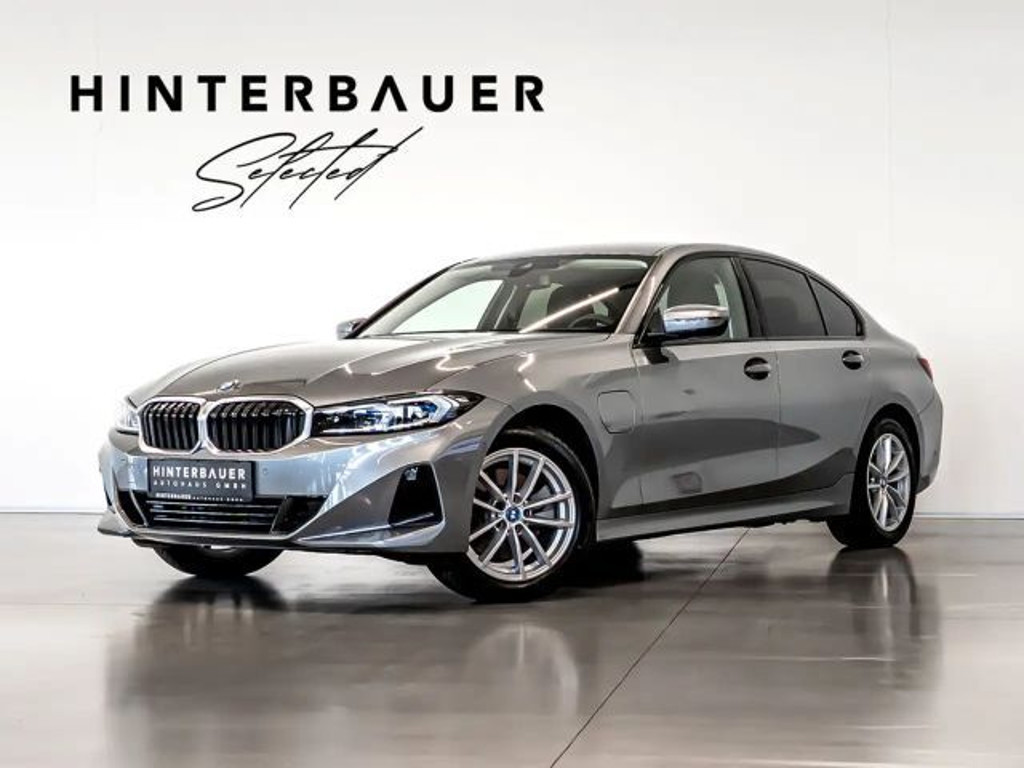 BMW 3 Serie 2023 Hybride Benzine