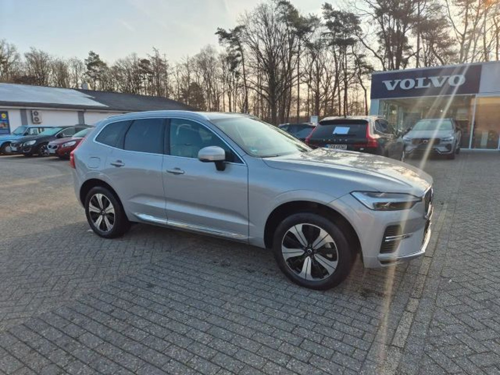 Volvo XC60 2022 Hybride Benzine