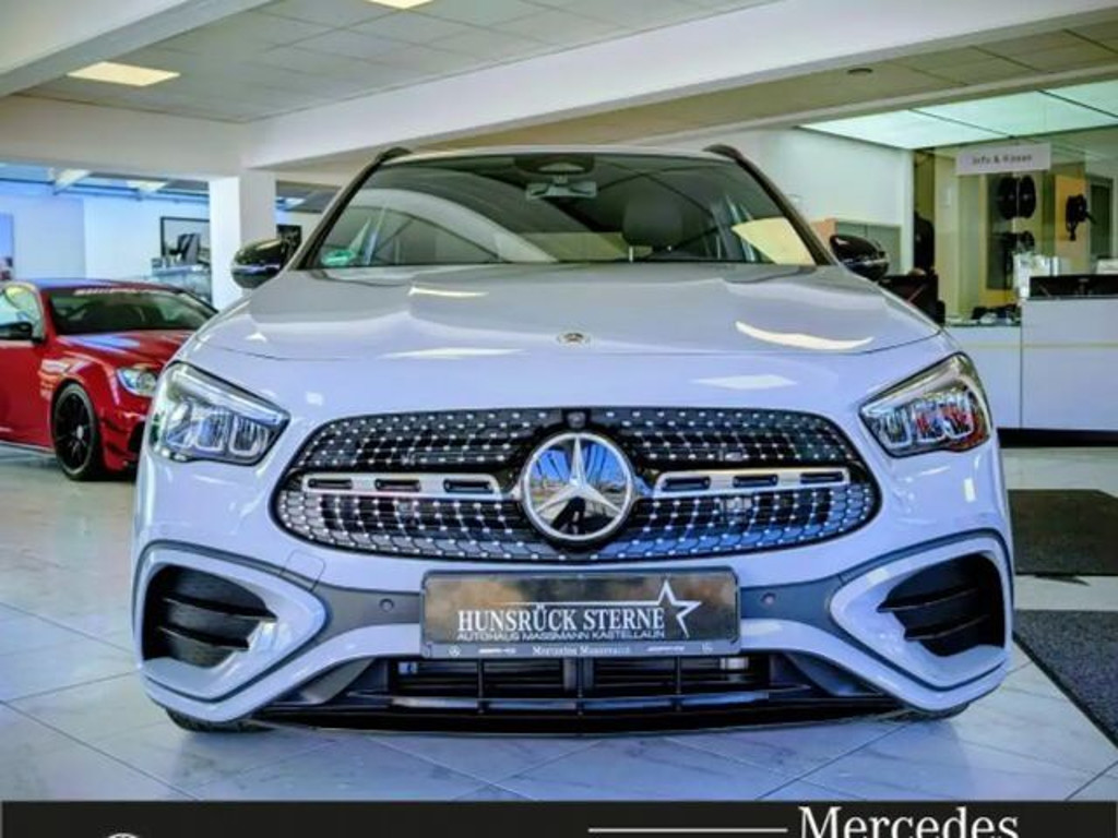 Mercedes-Benz GLA-Klasse 2026 Benzine