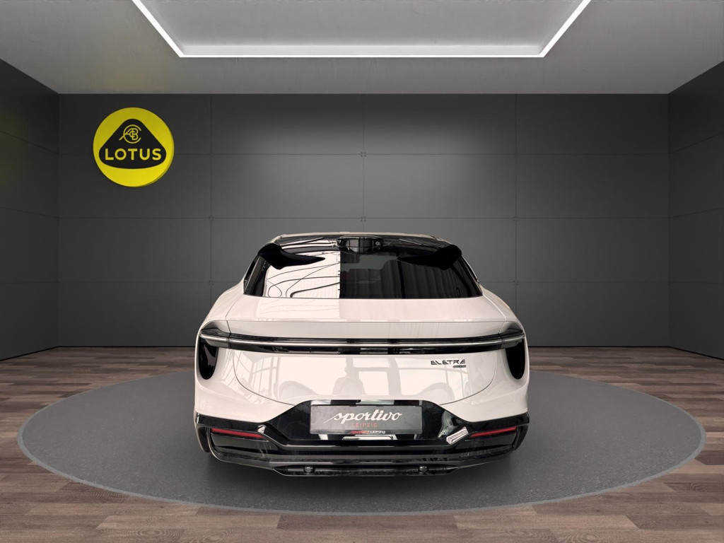 Lotus Eletre