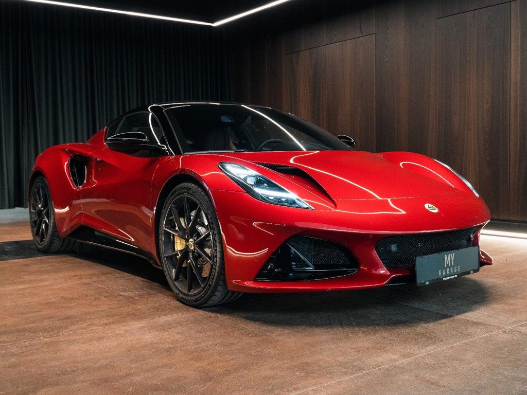 Lotus Emira