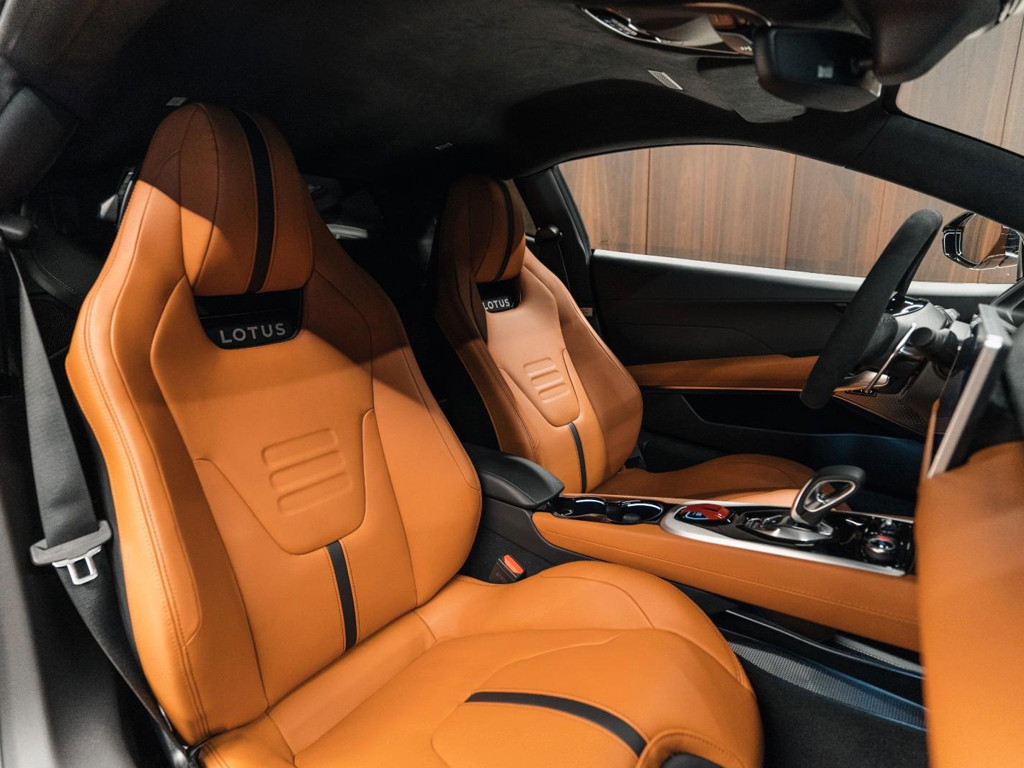 Lotus Emira