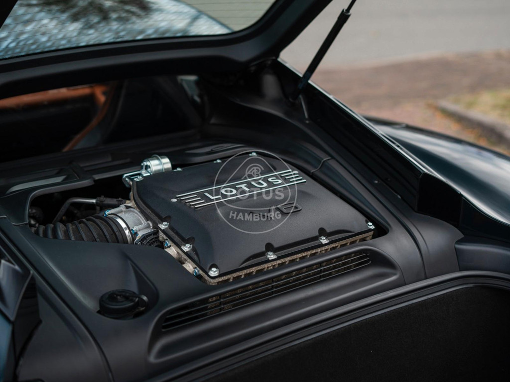 Lotus Emira
