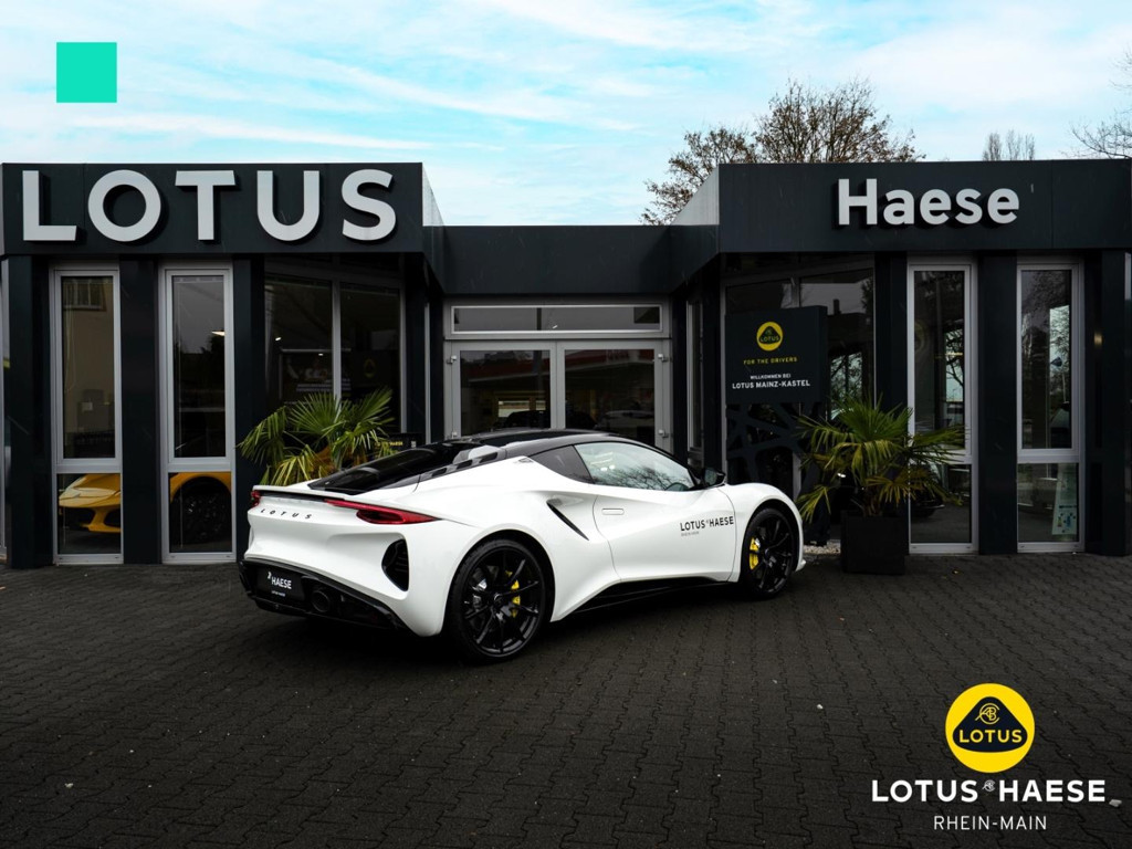 Lotus Emira