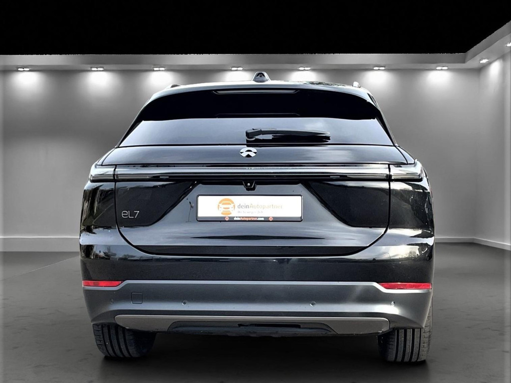 NIO EL7