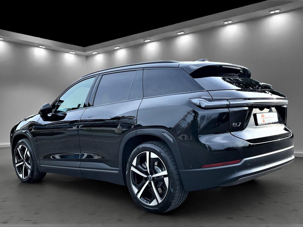 NIO EL7
