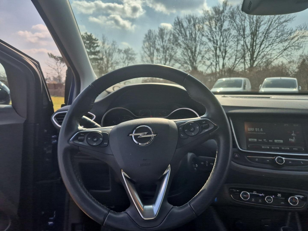 Opel Crossland X