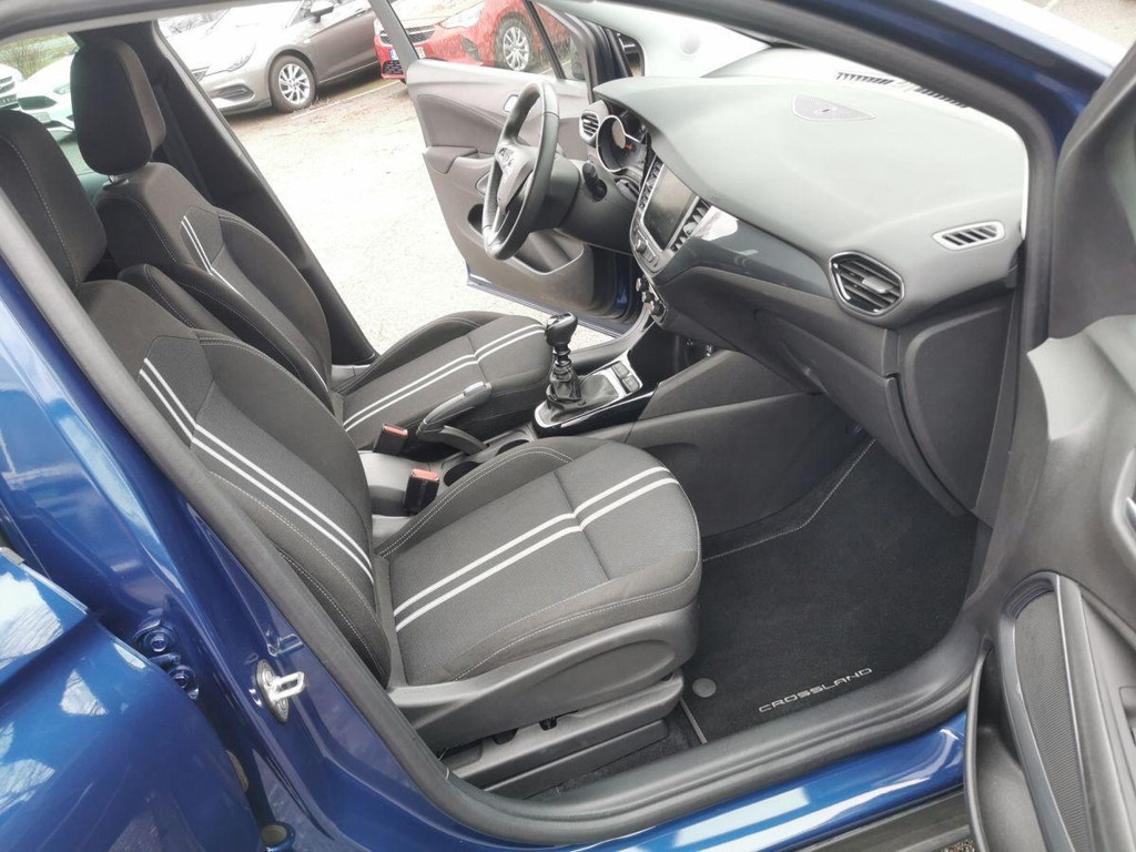 Opel Crossland X