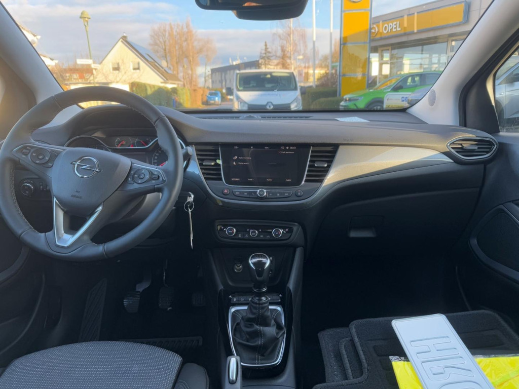 Opel Crossland X