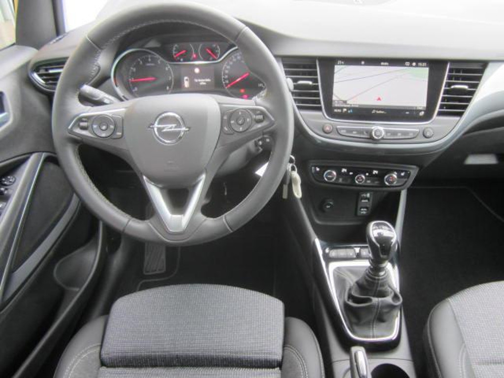 Opel Crossland X