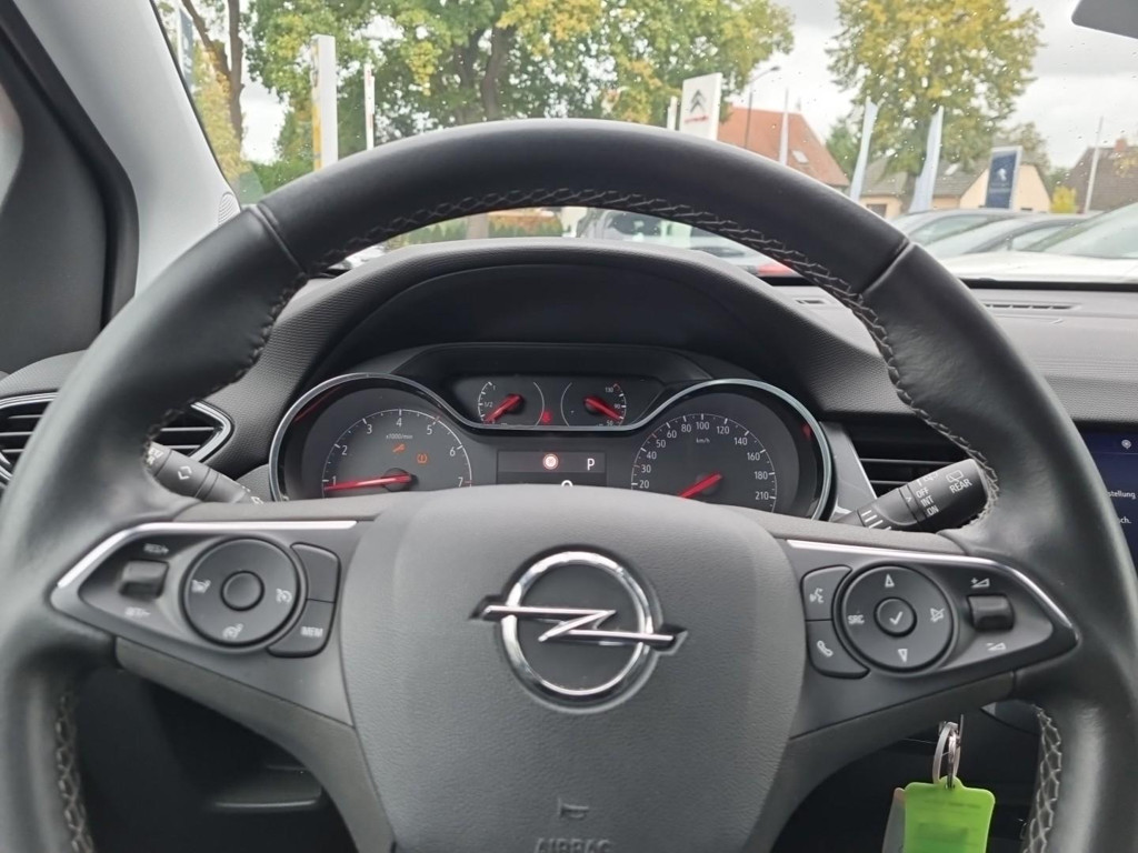 Opel Crossland X
