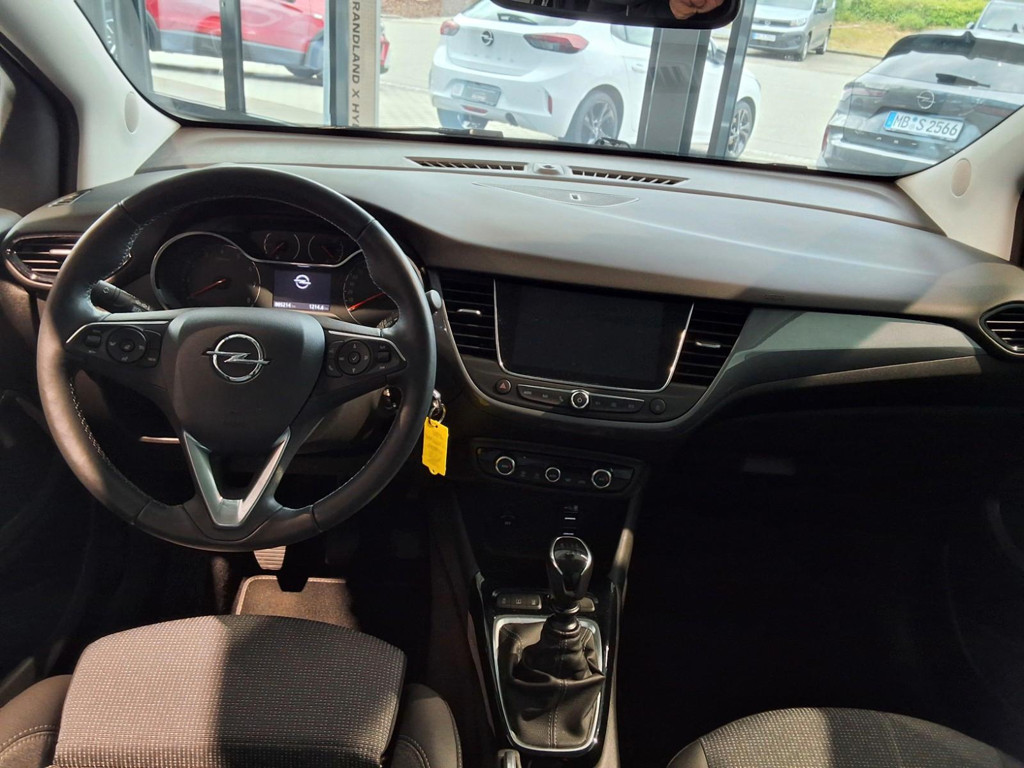 Opel Crossland X