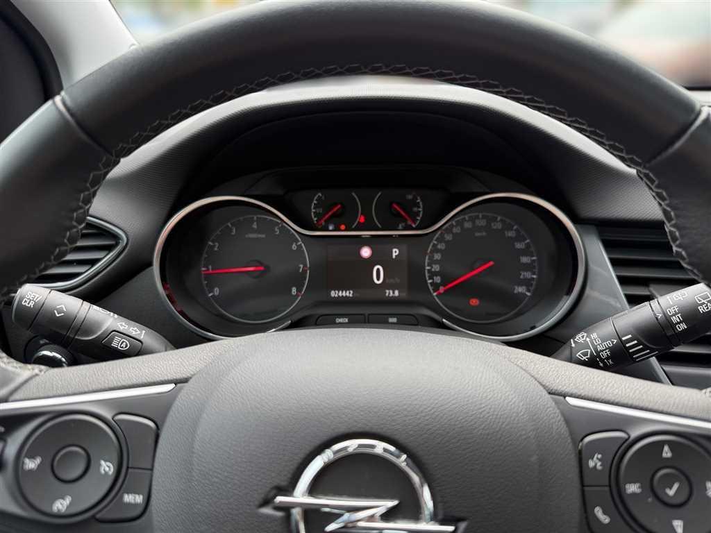 Opel Crossland X