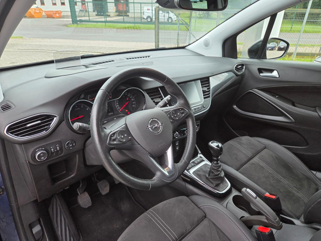 Opel Crossland X