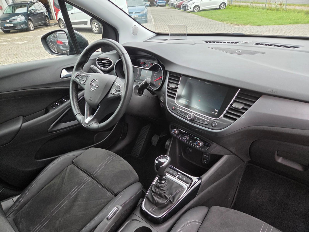 Opel Crossland X