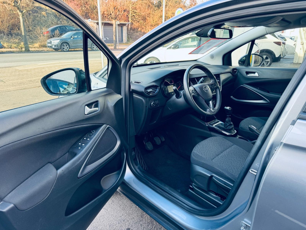 Opel Crossland X