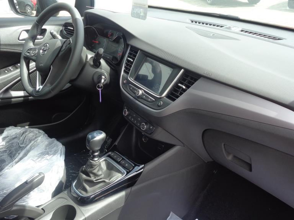 Opel Crossland X