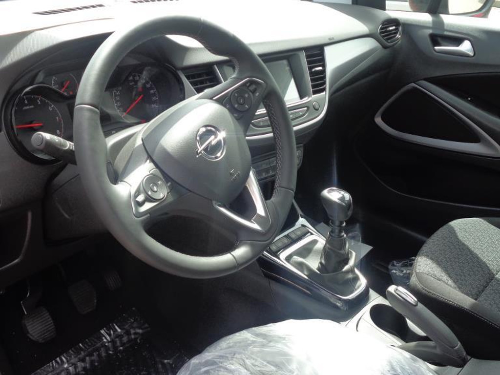 Opel Crossland X