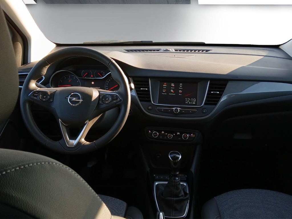 Opel Crossland X