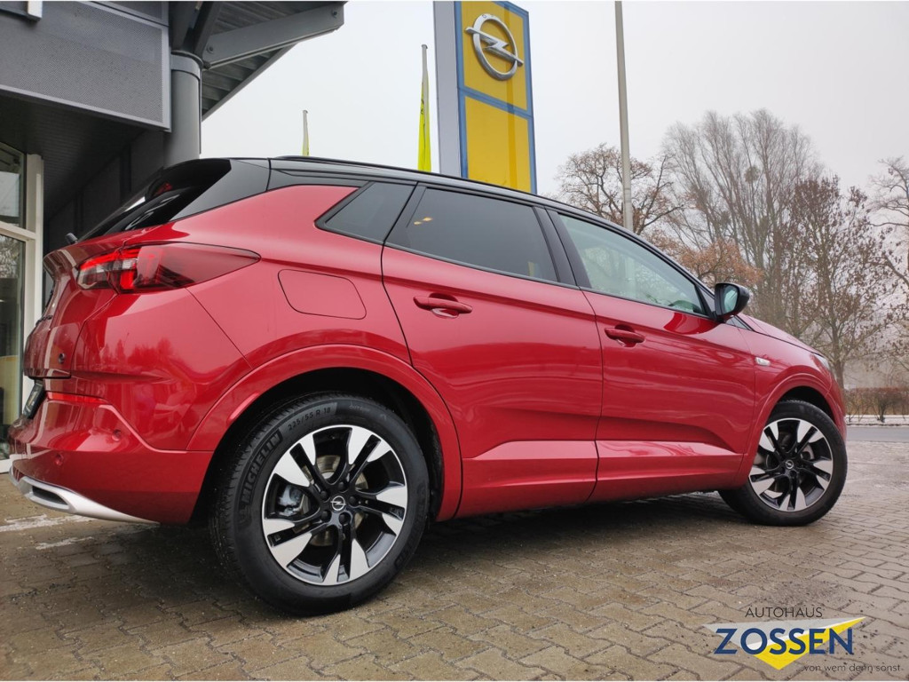 Opel Grandland X 2022 Hybride Benzine